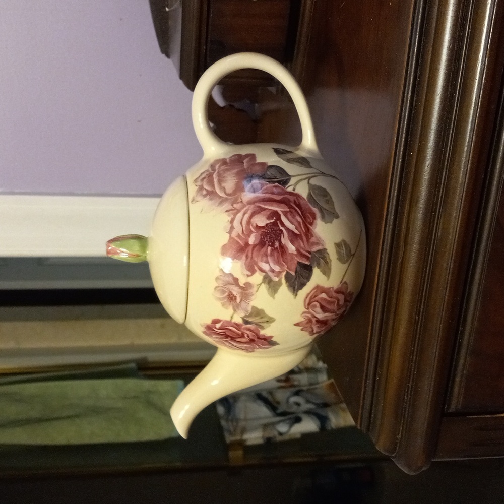 Teleflora 100th anniversary teapot